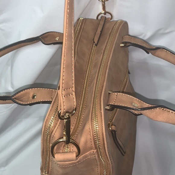 Zex Tan Faux Leather Hobo with woven pattern design. - Picture 7 of 8